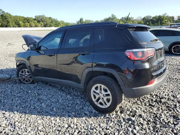 3C4NJCABXJT106979 2018 JEEP COMPASS - Image 2