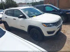 3C4NJCABXJT123085 2018 JEEP COMPASS