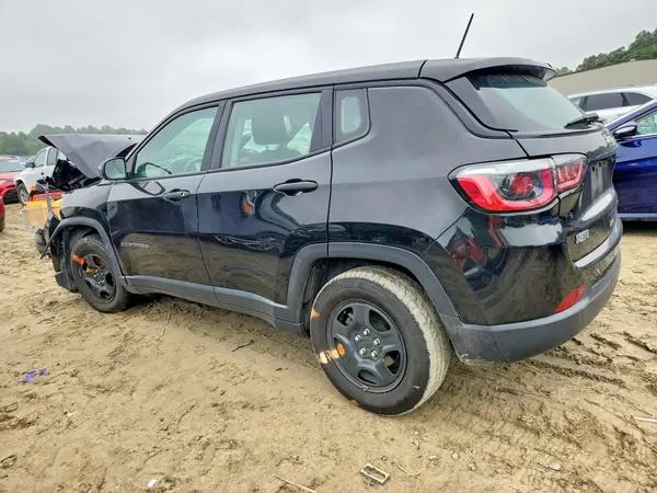 3C4NJCABXJT133695 2018 JEEP COMPASS - Image 2