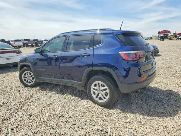 3C4NJCABXJT136919 2018 JEEP COMPASS - Image 2