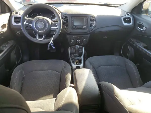3C4NJCABXJT165367 2018 JEEP COMPASS - Image 8