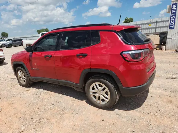 3C4NJCABXJT181827 2018 JEEP COMPASS - Image 2