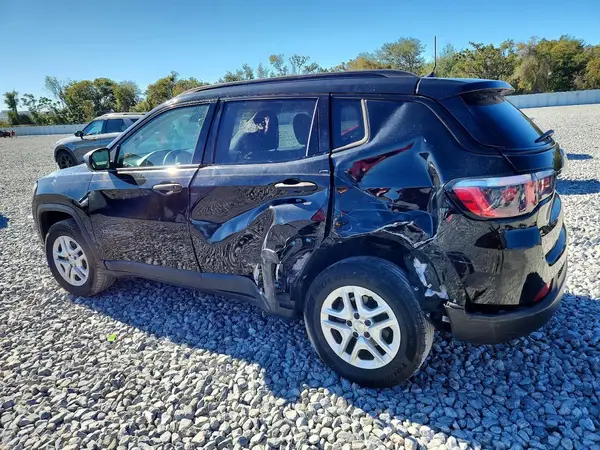 3C4NJCABXJT204166 2018 JEEP COMPASS - Image 2