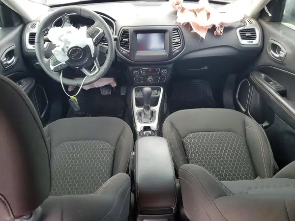 3C4NJCABXJT204524 2018 JEEP COMPASS - Image 8