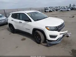 3C4NJCABXJT255182 2018 JEEP COMPASS