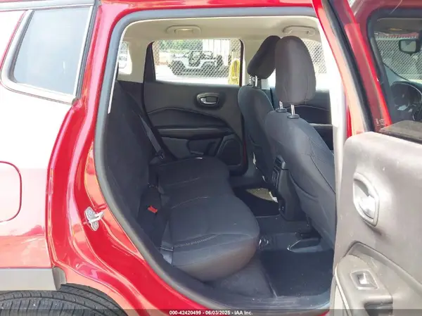 3C4NJCABXJT308768 2018 JEEP COMPASS - Image 8