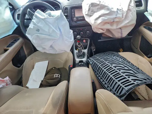 3C4NJCABXJT332987 2018 JEEP COMPASS - Image 8