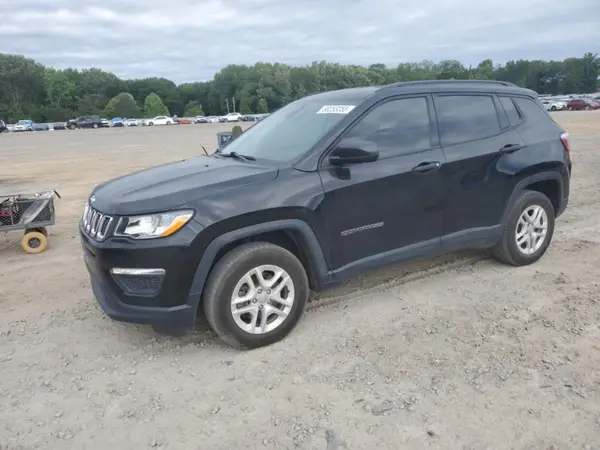 3C4NJCABXJT339373 2018 JEEP COMPASS - Image 1