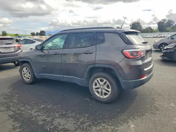 3C4NJCABXJT471341 2018 JEEP COMPASS - Image 2