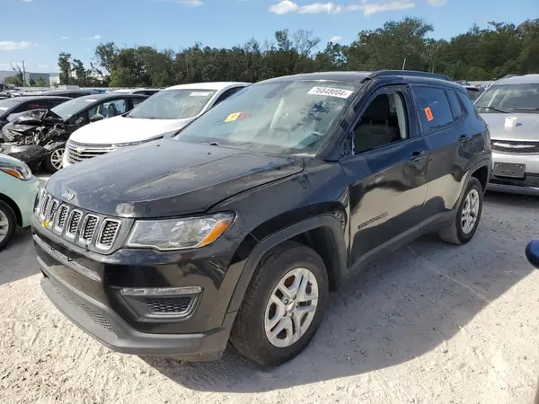 3C4NJCABXJT495414 2018 JEEP COMPASS - Image 1