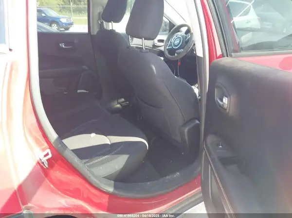 3C4NJCABXJT502717 2018 JEEP COMPASS - Image 8