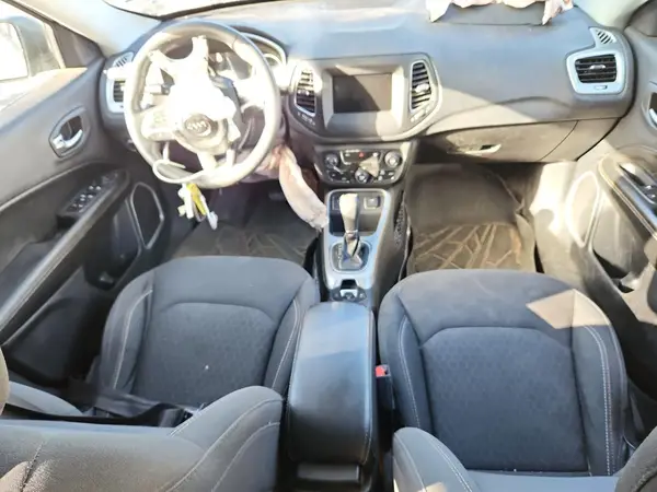 3C4NJCABXKT613060 2019 JEEP COMPASS - Image 8