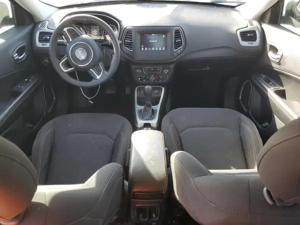 3C4NJCABXKT692617 2019 JEEP COMPASS - Image 8