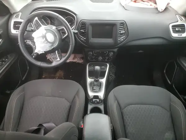 3C4NJCABXKT715569 2019 JEEP COMPASS - Image 8