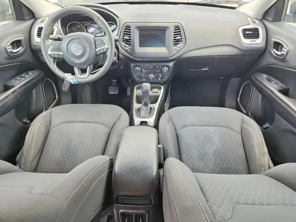 3C4NJCABXKT769745 2019 JEEP COMPASS - Image 8