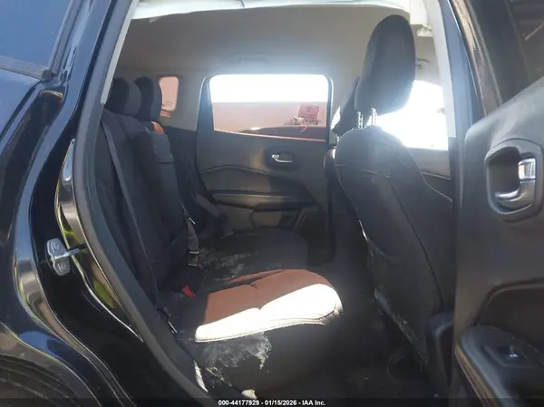 3C4NJCABXKT793785 2019 JEEP COMPASS - Image 8