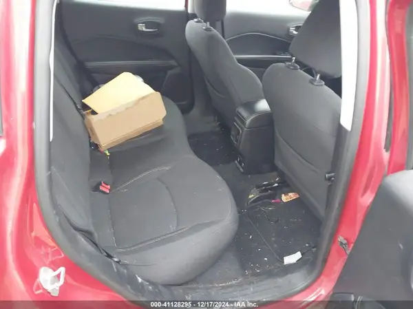 3C4NJCABXKT802534 2019 JEEP COMPASS - Image 8