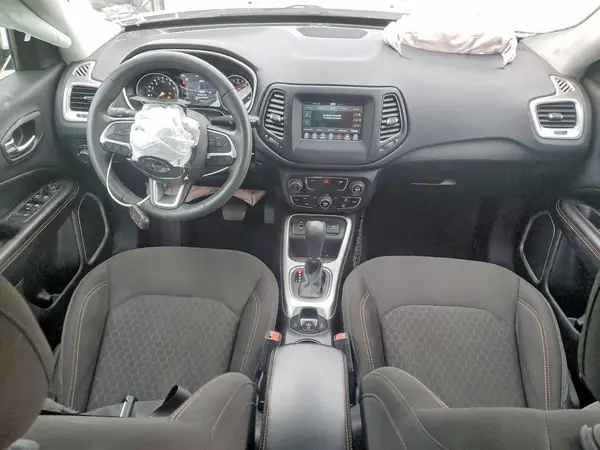 3C4NJCABXLT162097 2020 JEEP COMPASS - Image 8