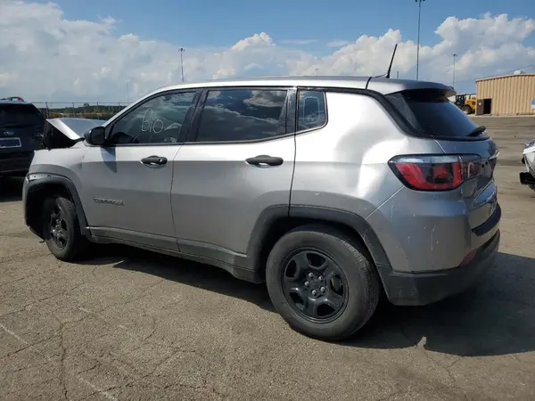 3C4NJCABXLT230303 2020 JEEP COMPASS - Image 2