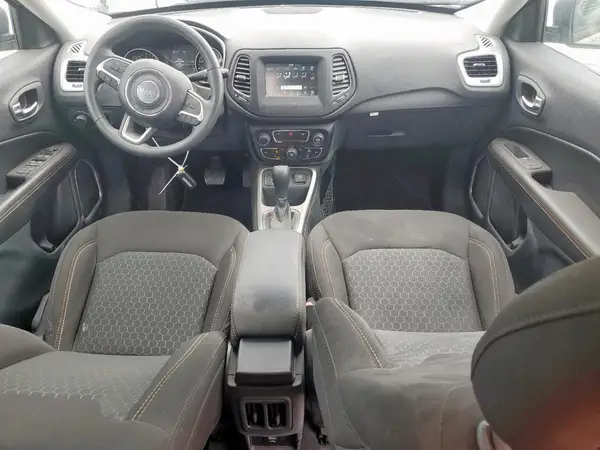 3C4NJCABXMT560301 2021 JEEP COMPASS - Image 8