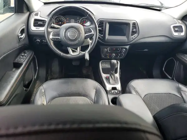 3C4NJCBB0HT611423 2017 JEEP COMPASS - Image 8