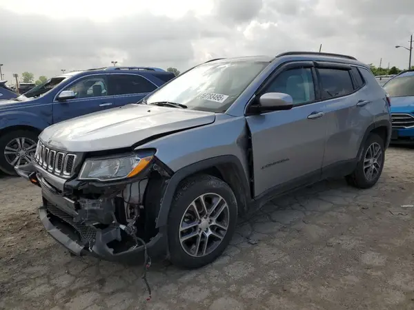 3C4NJCBB0JT122767 2018 JEEP COMPASS - Image 1