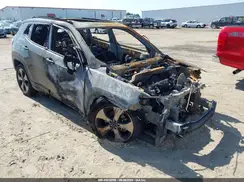 3C4NJCBB0JT134207 2018 JEEP COMPASS