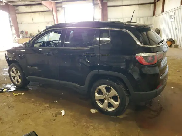 3C4NJCBB0JT137236 2018 JEEP COMPASS - Image 2