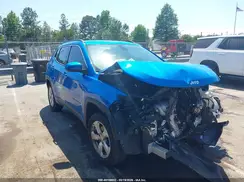 3C4NJCBB0JT137673 2018 JEEP COMPASS