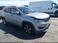 3C4NJCBB0JT181771 2018 JEEP COMPASS