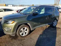 3C4NJCBB0JT181821 2018 JEEP COMPASS