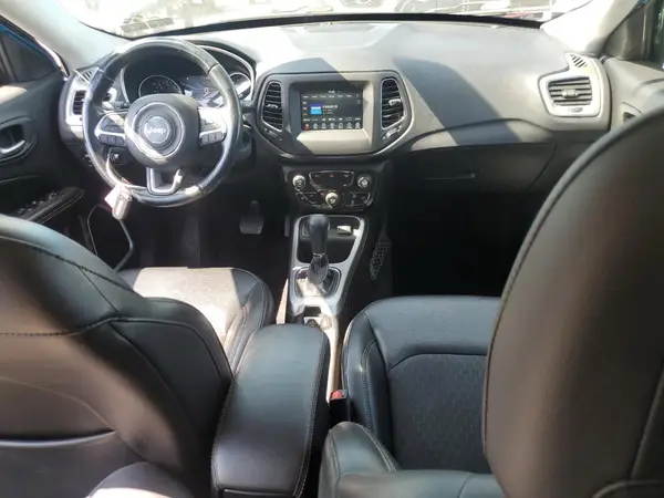 3C4NJCBB0JT181981 2018 JEEP COMPASS - Image 8