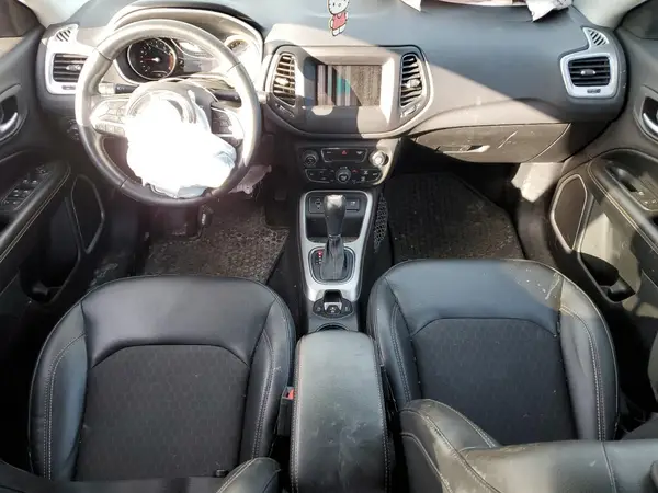3C4NJCBB0JT240818 2018 JEEP COMPASS - Image 8