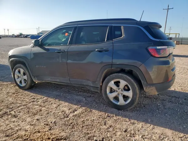 3C4NJCBB0JT248062 2018 JEEP COMPASS - Image 2