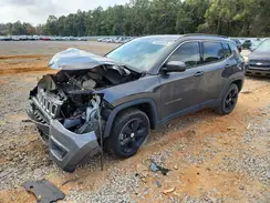3C4NJCBB0JT268201 2018 JEEP COMPASS