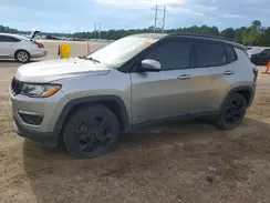 3C4NJCBB0JT318322 2018 JEEP COMPASS