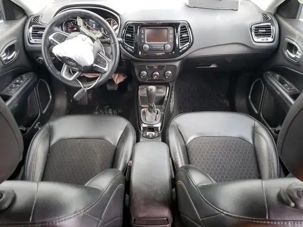 3C4NJCBB0JT322290 2018 JEEP COMPASS - Image 8