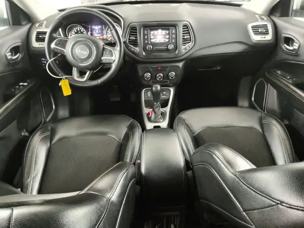 3C4NJCBB0JT368881 2018 JEEP COMPASS - Image 8