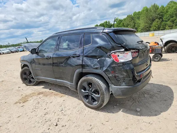 3C4NJCBB0JT407419 2018 JEEP COMPASS - Image 2