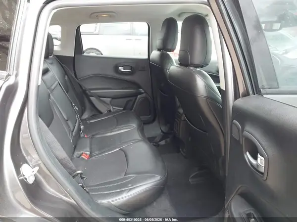 3C4NJCBB0JT407727 2018 JEEP COMPASS - Image 8