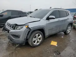 3C4NJCBB0JT437505 2018 JEEP COMPASS