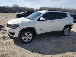 3C4NJCBB0JT465854 2018 JEEP COMPASS