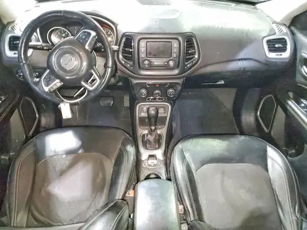 3C4NJCBB0JT469273 2018 JEEP COMPASS - Image 8