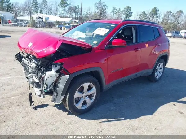 3C4NJCBB0JT471301 2018 JEEP COMPASS - Image 2
