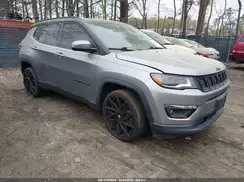 3C4NJCBB0JT487272 2018 JEEP COMPASS