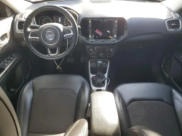 3C4NJCBB0JT489054 2018 JEEP COMPASS - Image 8