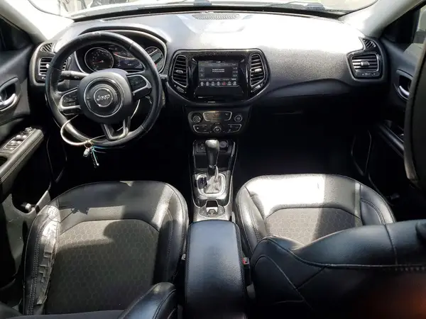 3C4NJCBB0JT502062 2018 JEEP COMPASS - Image 8