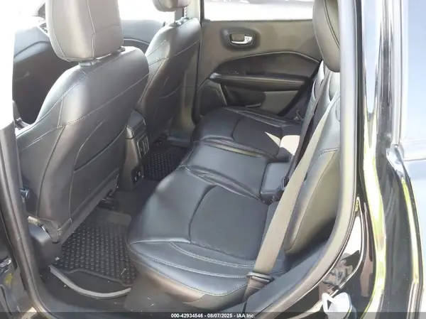 3C4NJCBB0JT502515 2018 JEEP COMPASS - Image 8