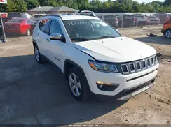 3C4NJCBB0JT503258 2018 JEEP COMPASS