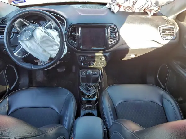 3C4NJCBB0KT636555 2019 JEEP COMPASS - Image 8